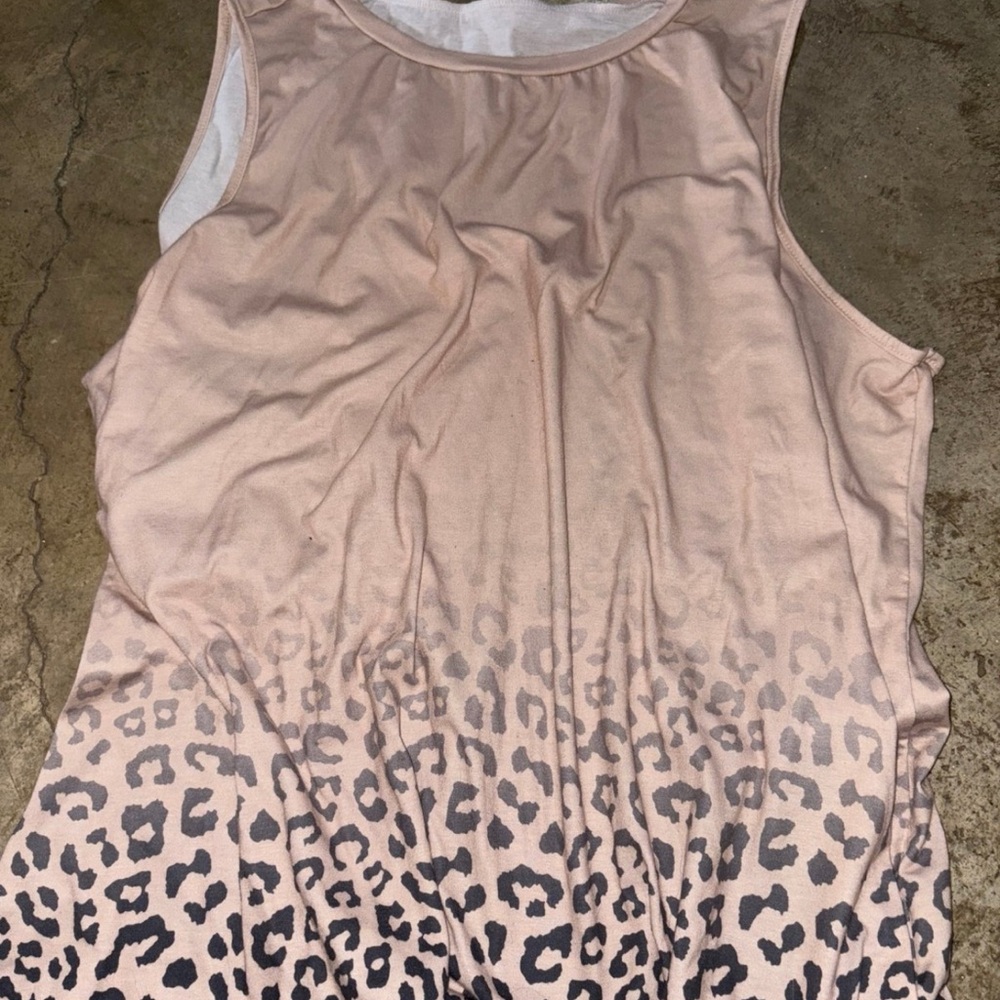 SHEIN Curve 4XL Gray and Pink Top